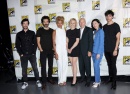 sdcc19-cast-01.jpg