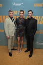 snw-premiere-carpet-cast-trio-08.jpg